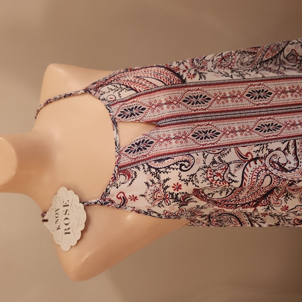Knox Rose Paisley Racer Back Tank Top NWT Women's Medium